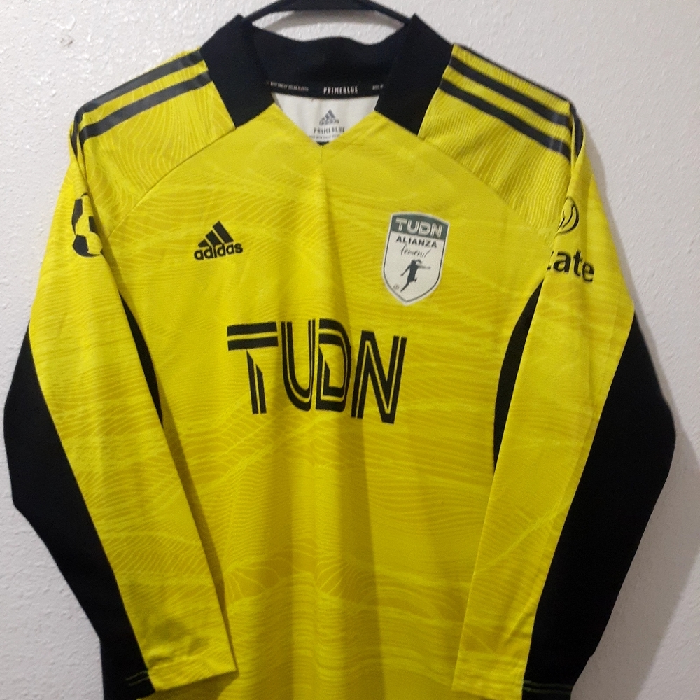 Adidss soccer shirt tldn Verizon logo #1 sz lg